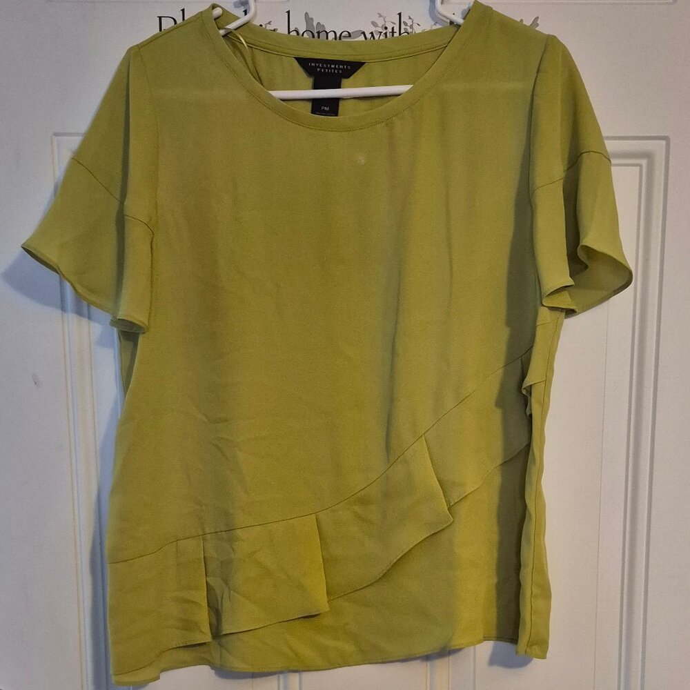 Ladies pull over Top. PM.